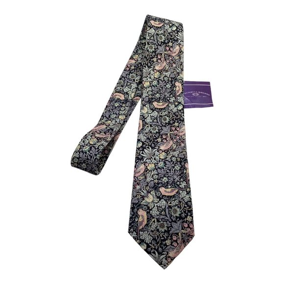 TRUMBULL RHODES Blue Flower Print Silk Tie Hand Made In USA 58"- 3.25" NWT - Picture 7 of 7